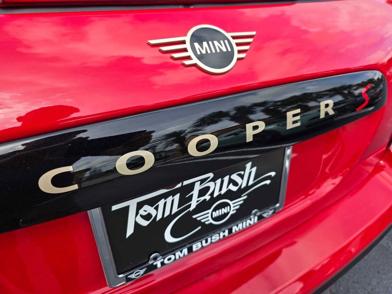 2026 MINI CONVERTIBLE ICONIC