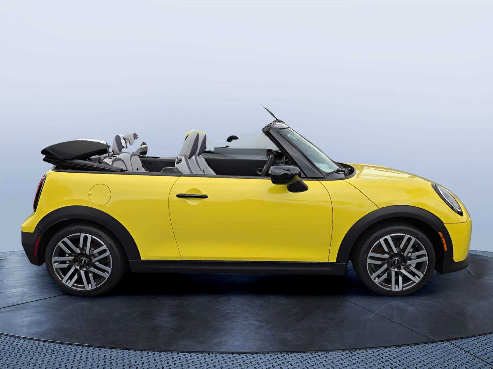 2026 MINI CONVERTIBLE SIGNATURE PLUS