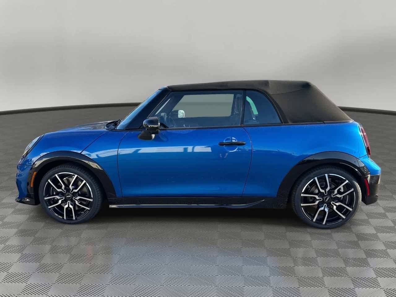 2026 MINI CONVERTIBLE ICONIC