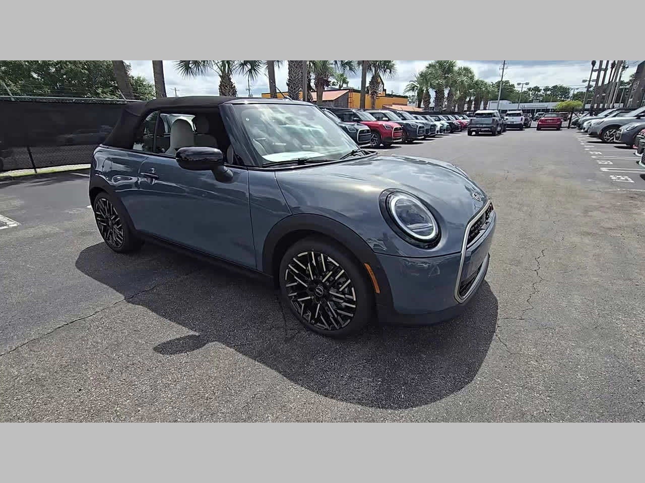 2026 MINI CONVERTIBLE SIGNATURE PLUS