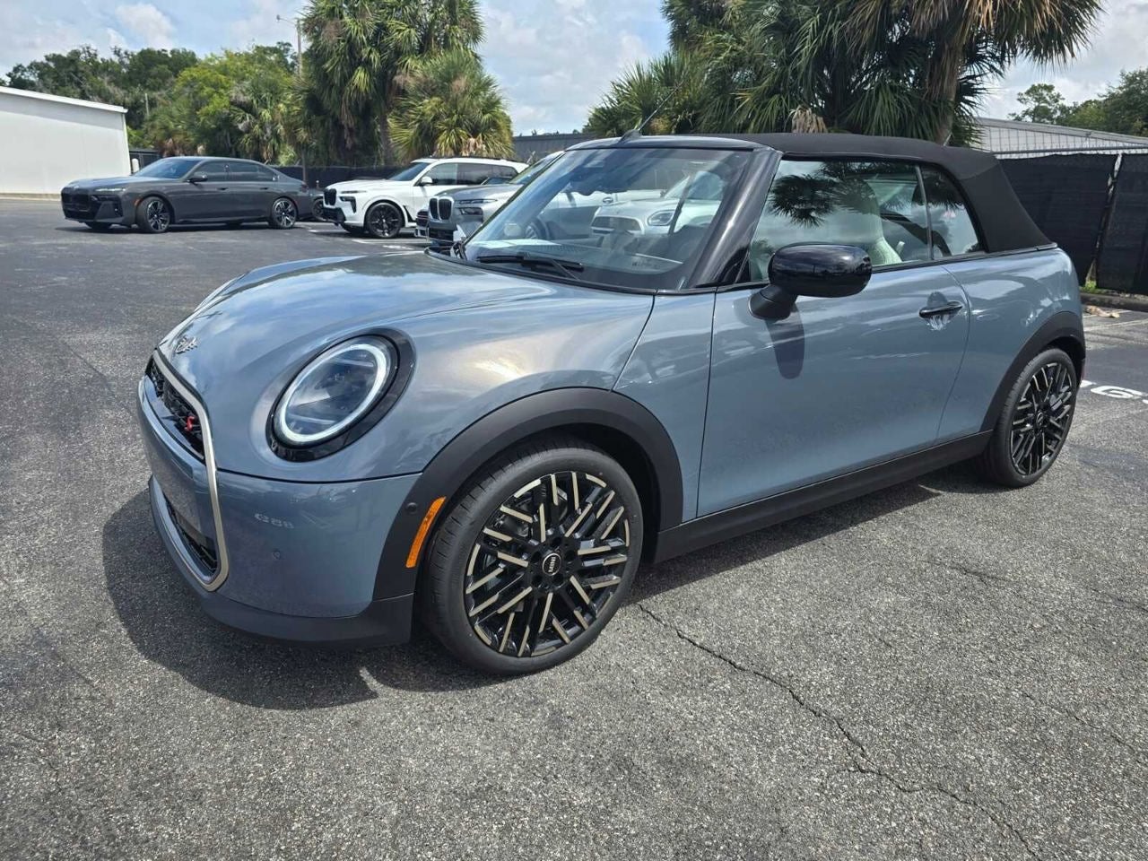 2026 MINI CONVERTIBLE SIGNATURE PLUS