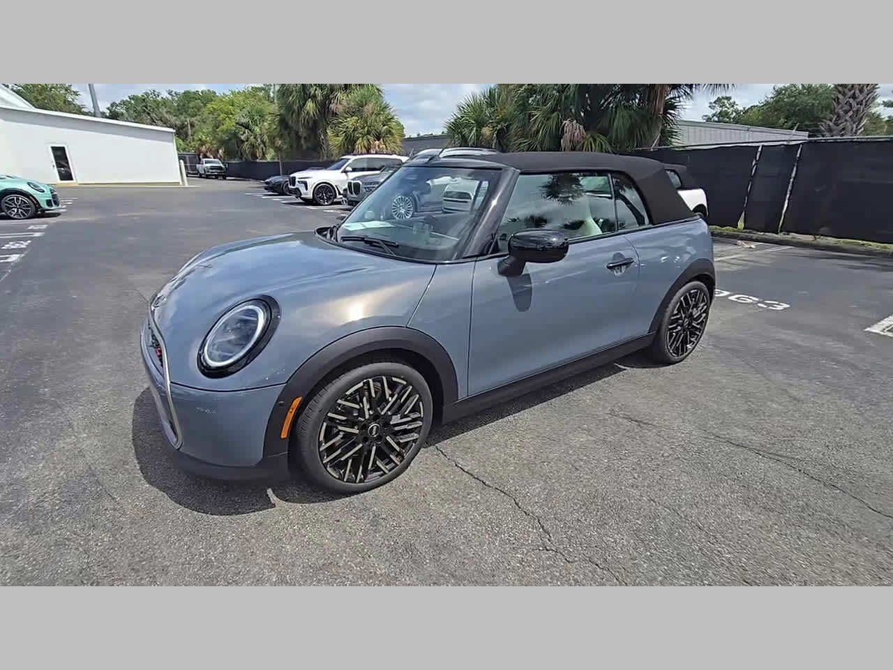 2026 MINI CONVERTIBLE SIGNATURE PLUS