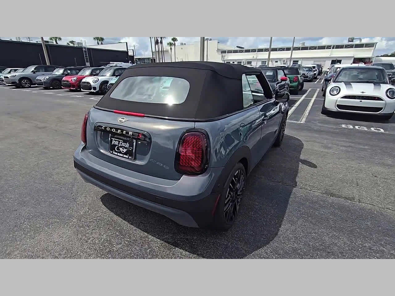 2026 MINI CONVERTIBLE SIGNATURE PLUS