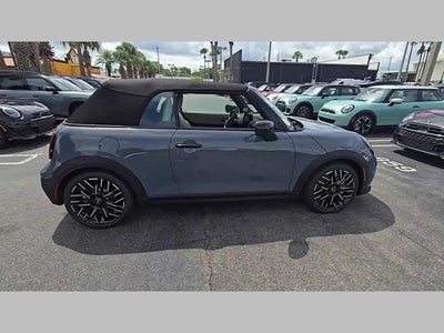 2026 MINI CONVERTIBLE SIGNATURE PLUS