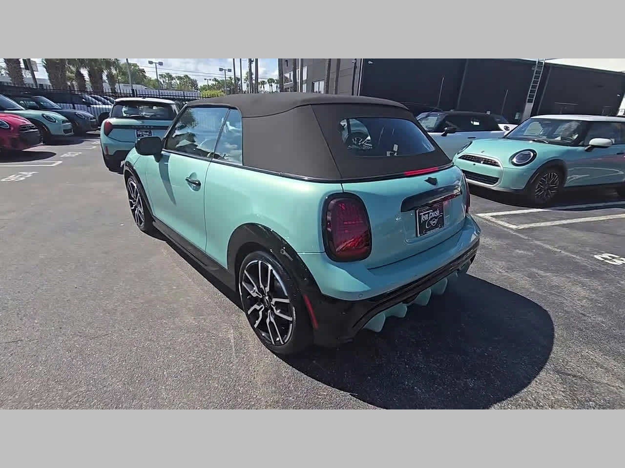2026 MINI CONVERTIBLE ICONIC
