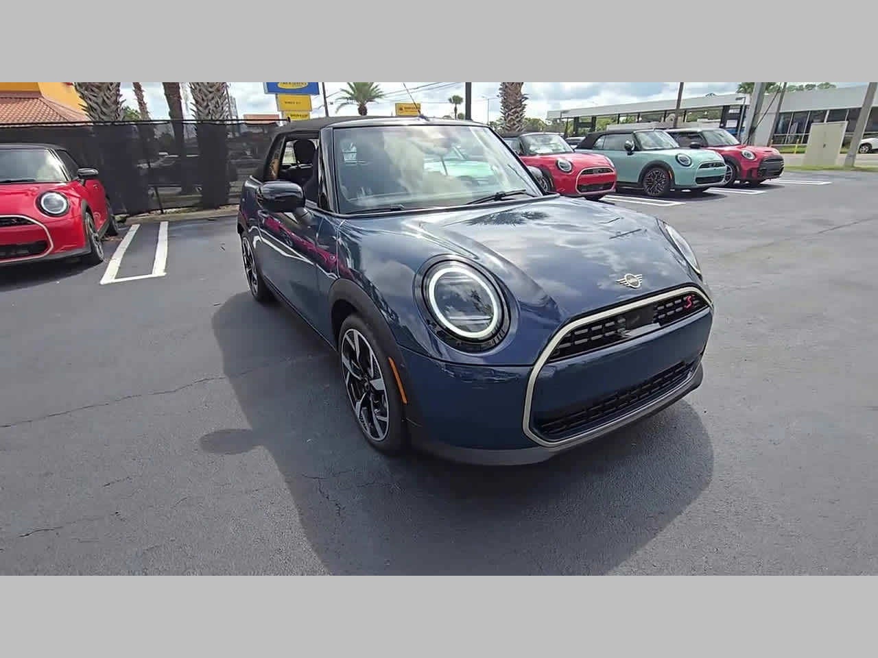 2026 MINI CONVERTIBLE SIGNATURE PLUS