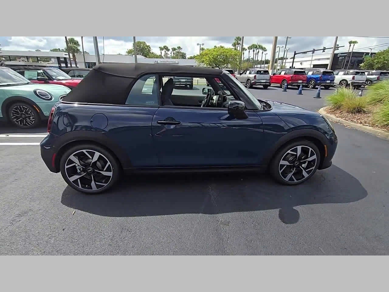2026 MINI CONVERTIBLE SIGNATURE PLUS