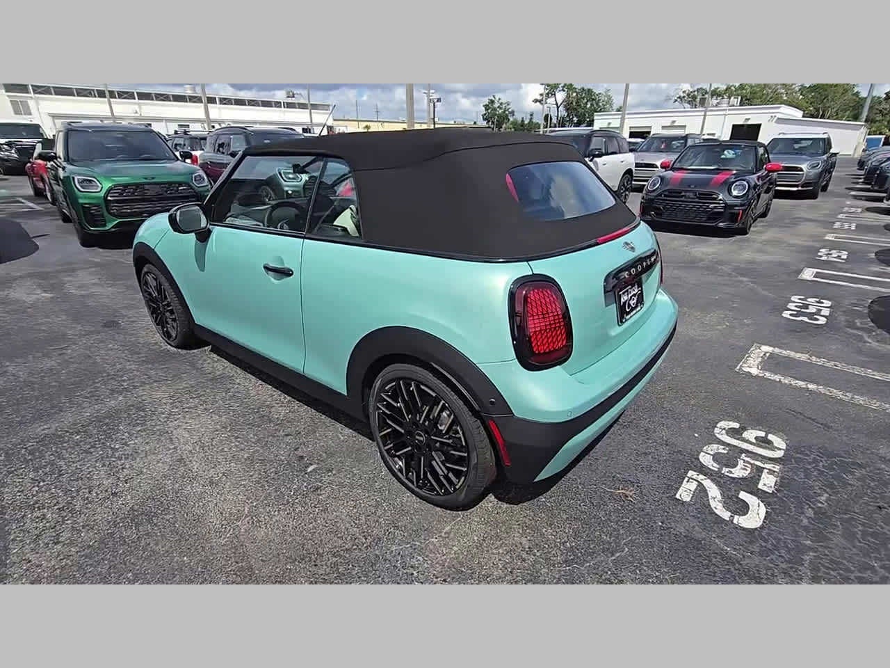 2026 MINI CONVERTIBLE ICONIC
