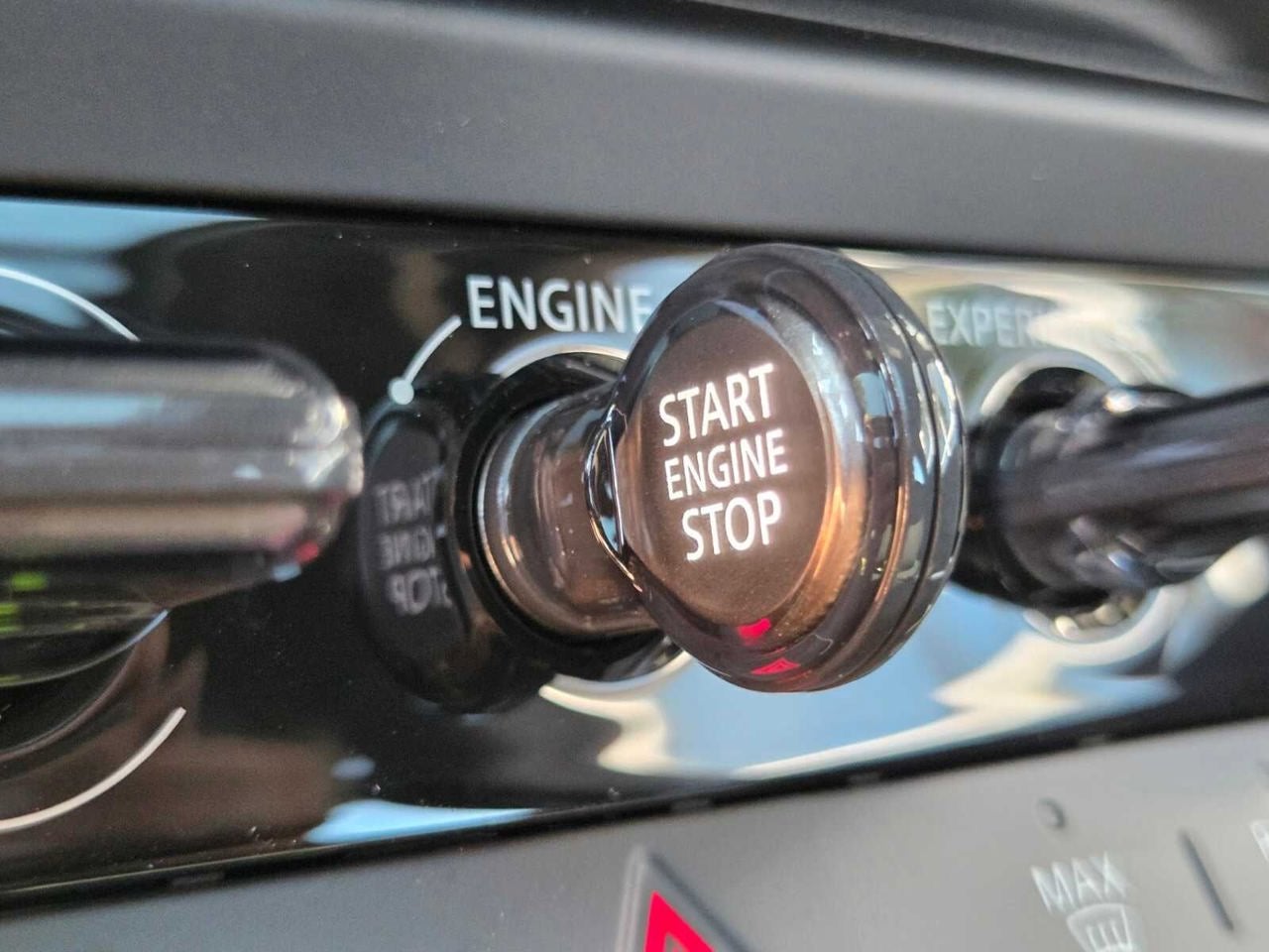 2026 MINI 2 DOOR ICONIC