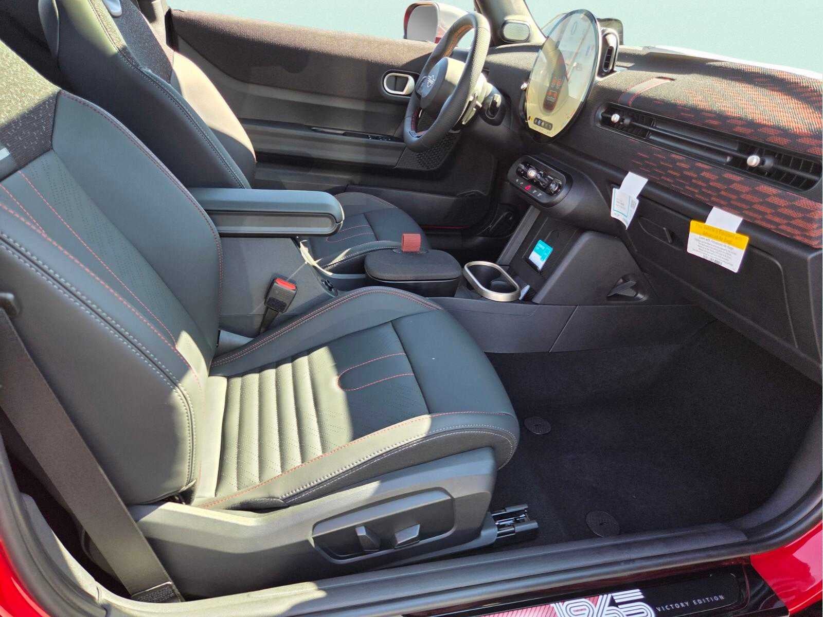 2026 MINI 2 DOOR ICONIC