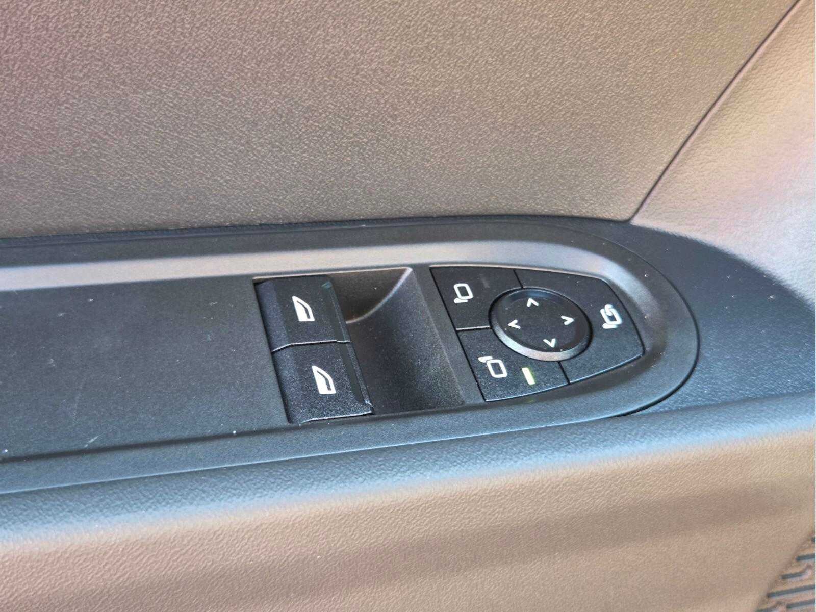 2026 MINI 2 DOOR ICONIC