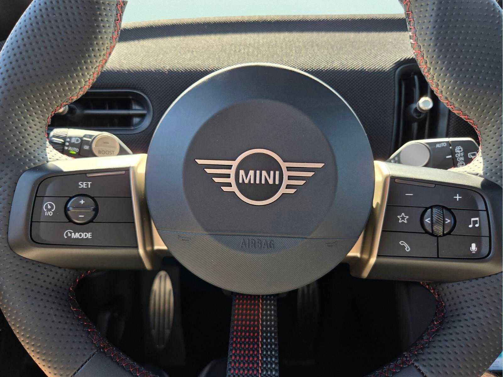 2026 MINI 2 DOOR ICONIC