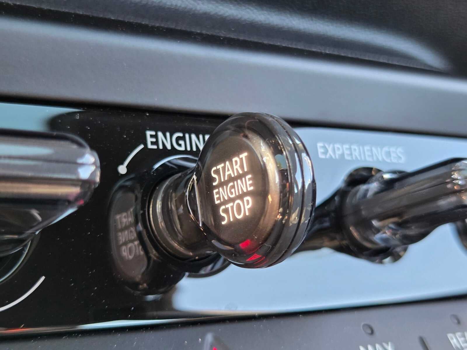 2026 MINI 2 DOOR ICONIC