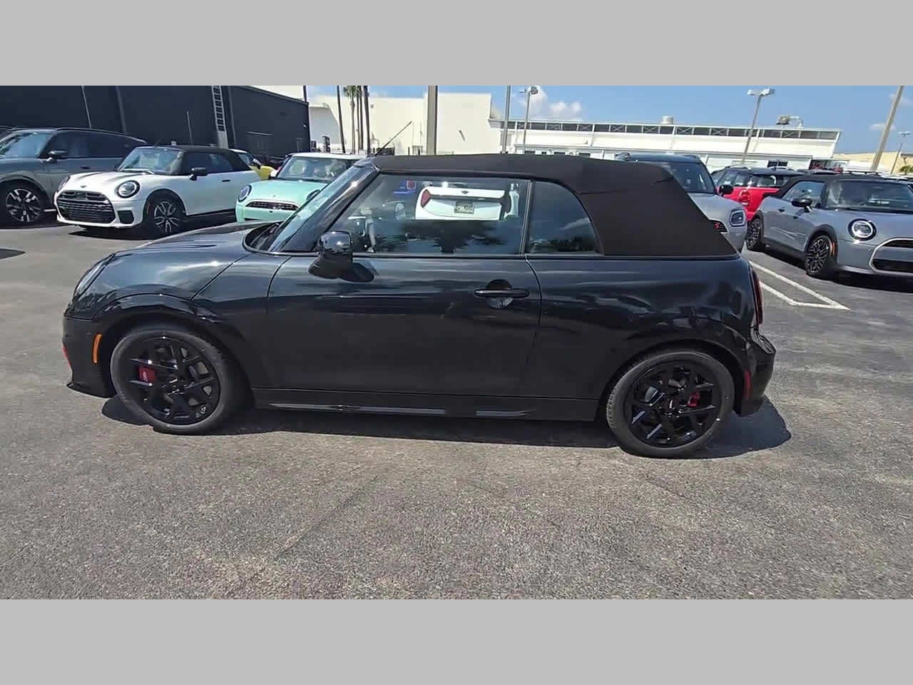 2026 MINI CONVERTIBLE ICONIC