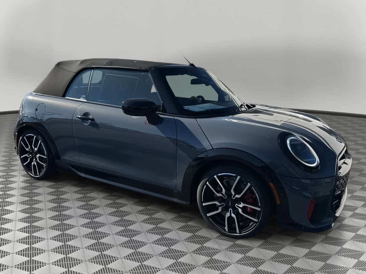 2026 MINI CONVERTIBLE ICONIC