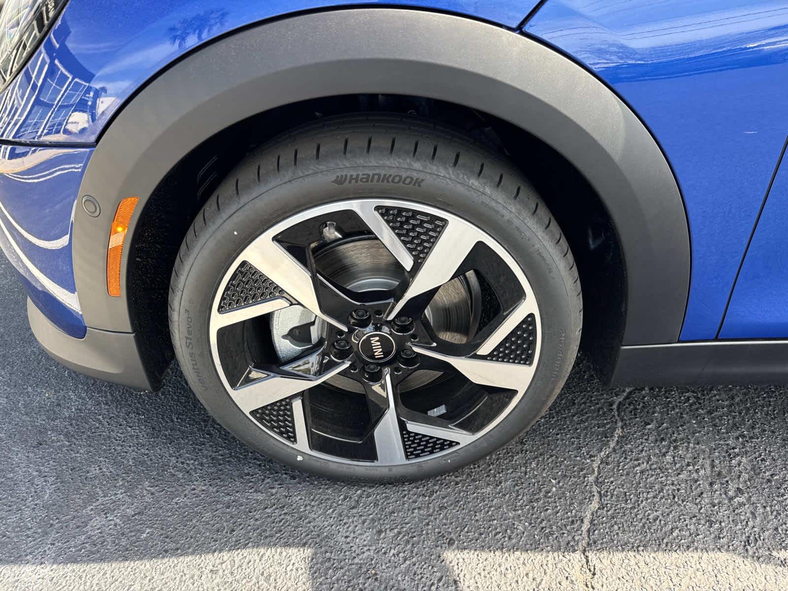 2026 MINI 4 DOOR OXFORD EDITION