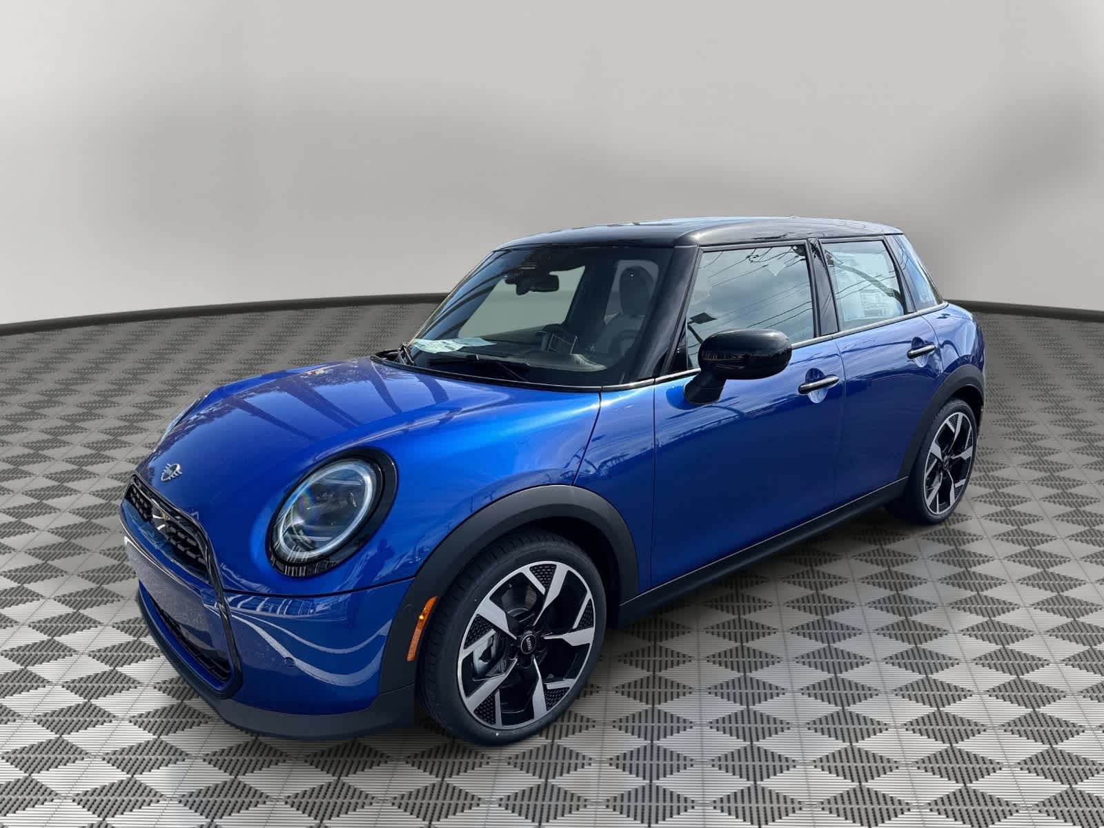 2026 MINI 4 DOOR OXFORD EDITION