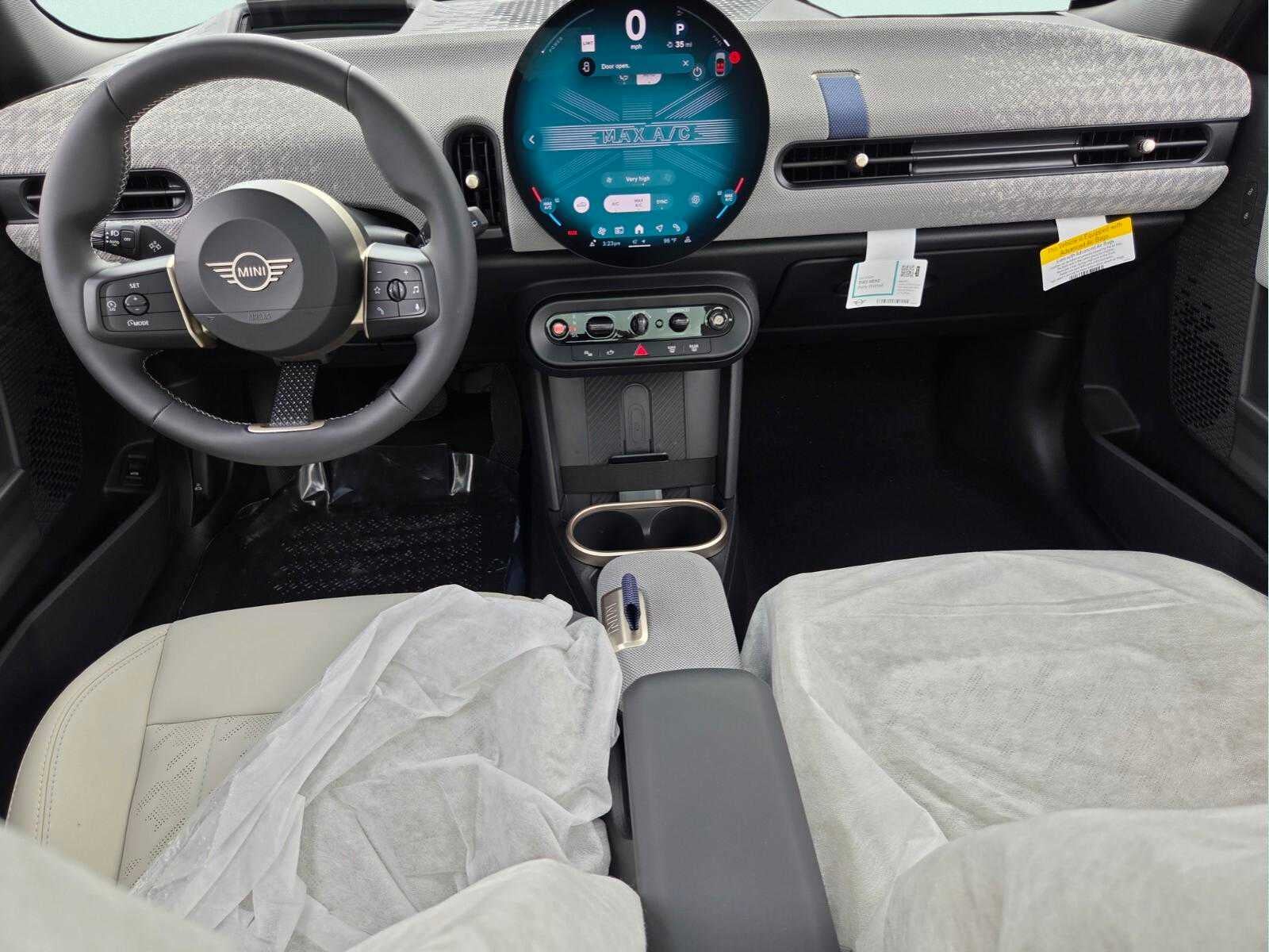 2026 MINI 4 DOOR SIGNATURE PLUS