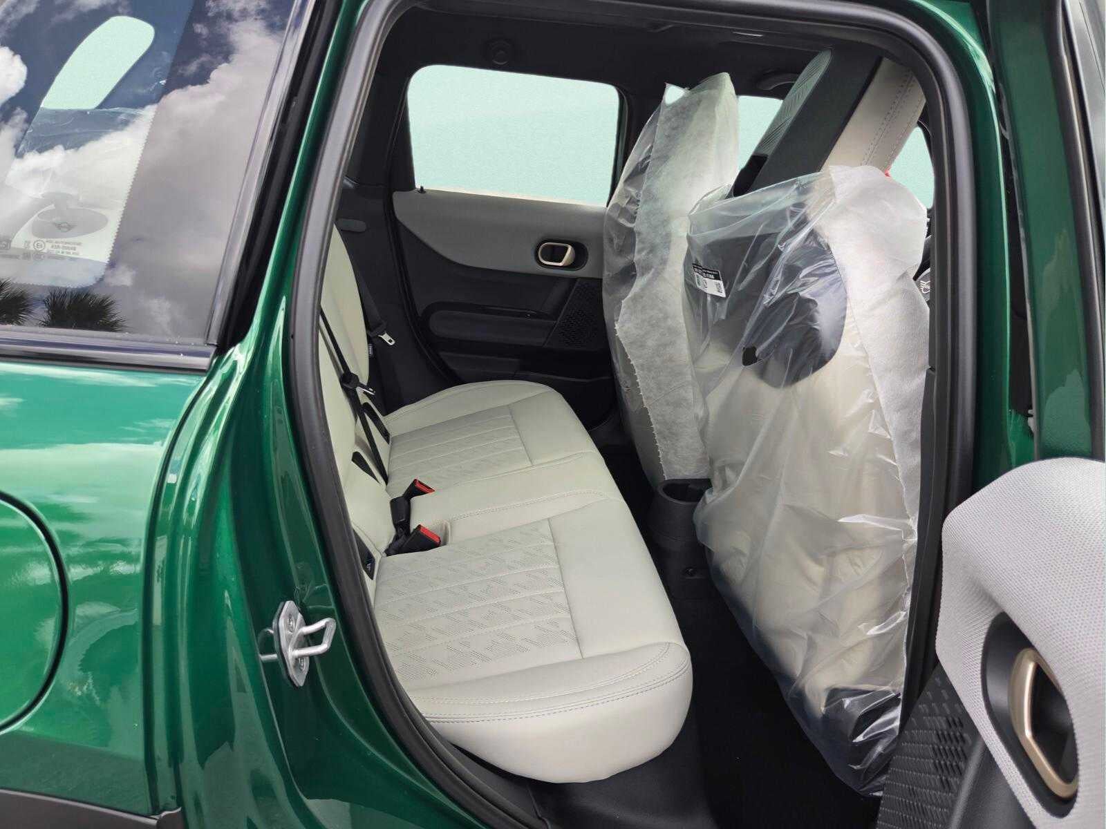 2026 MINI 4 DOOR SIGNATURE PLUS
