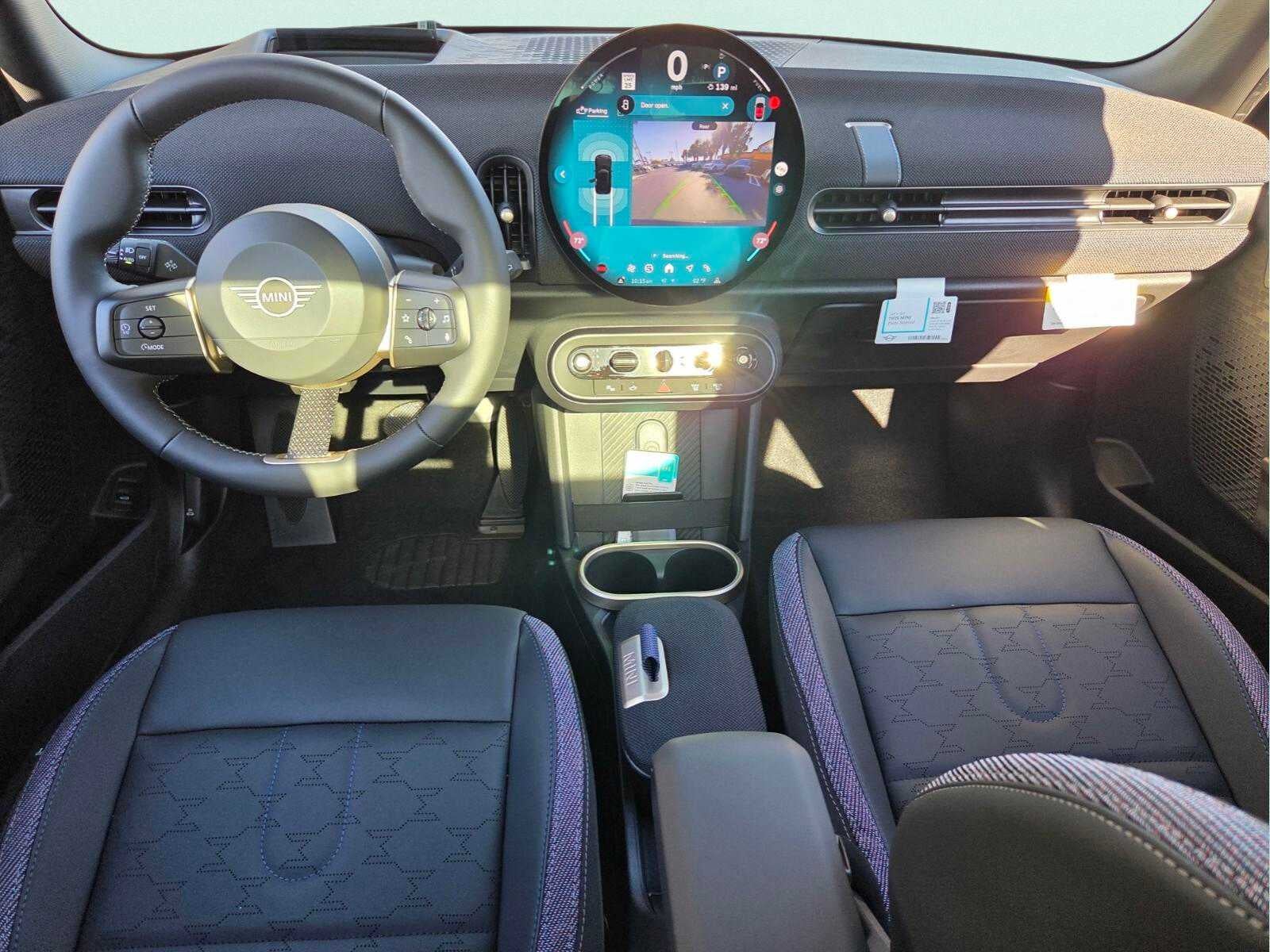2027 MINI 4 DOOR SIGNATURE PLUS