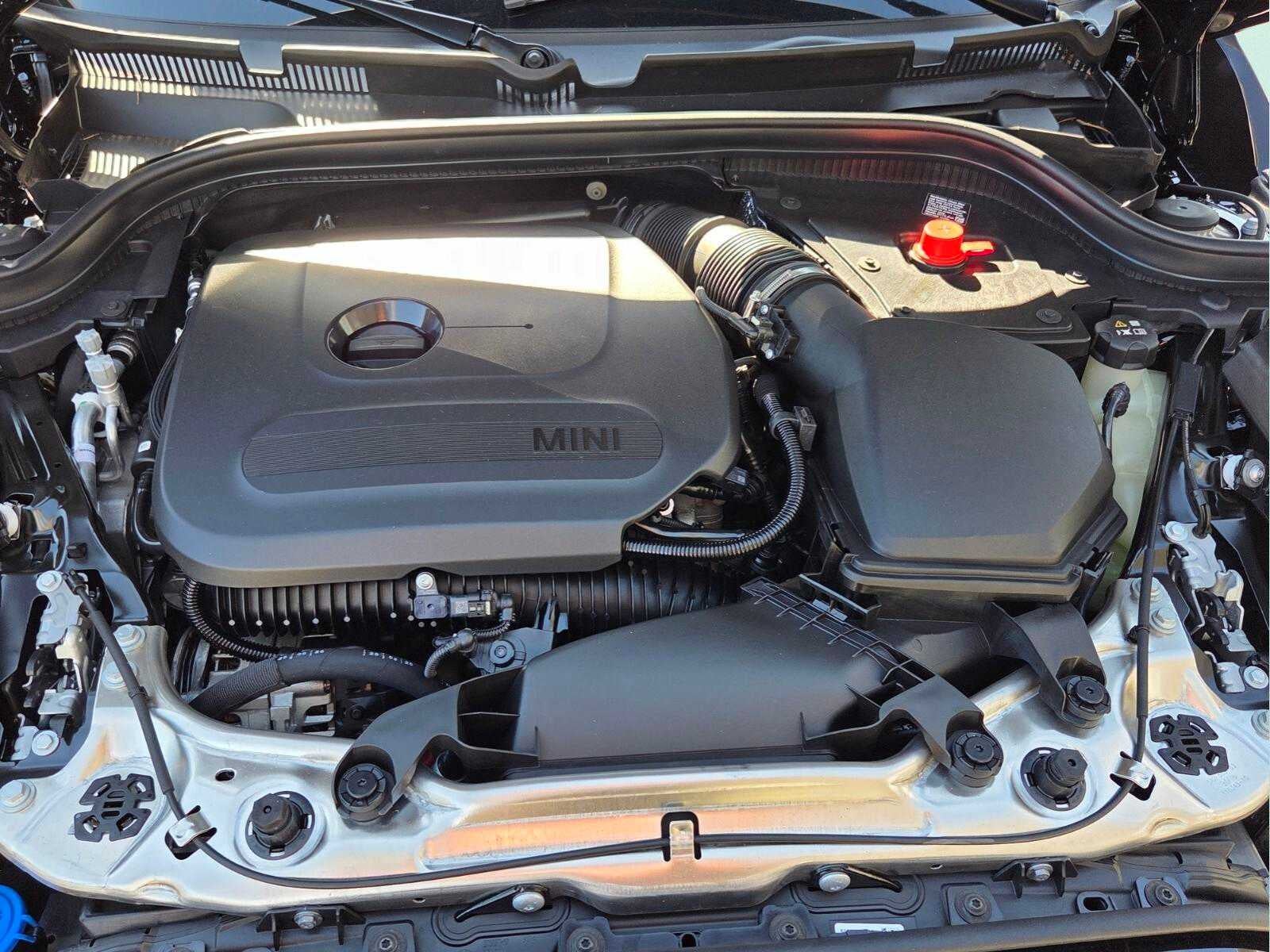 2027 MINI 4 DOOR SIGNATURE PLUS
