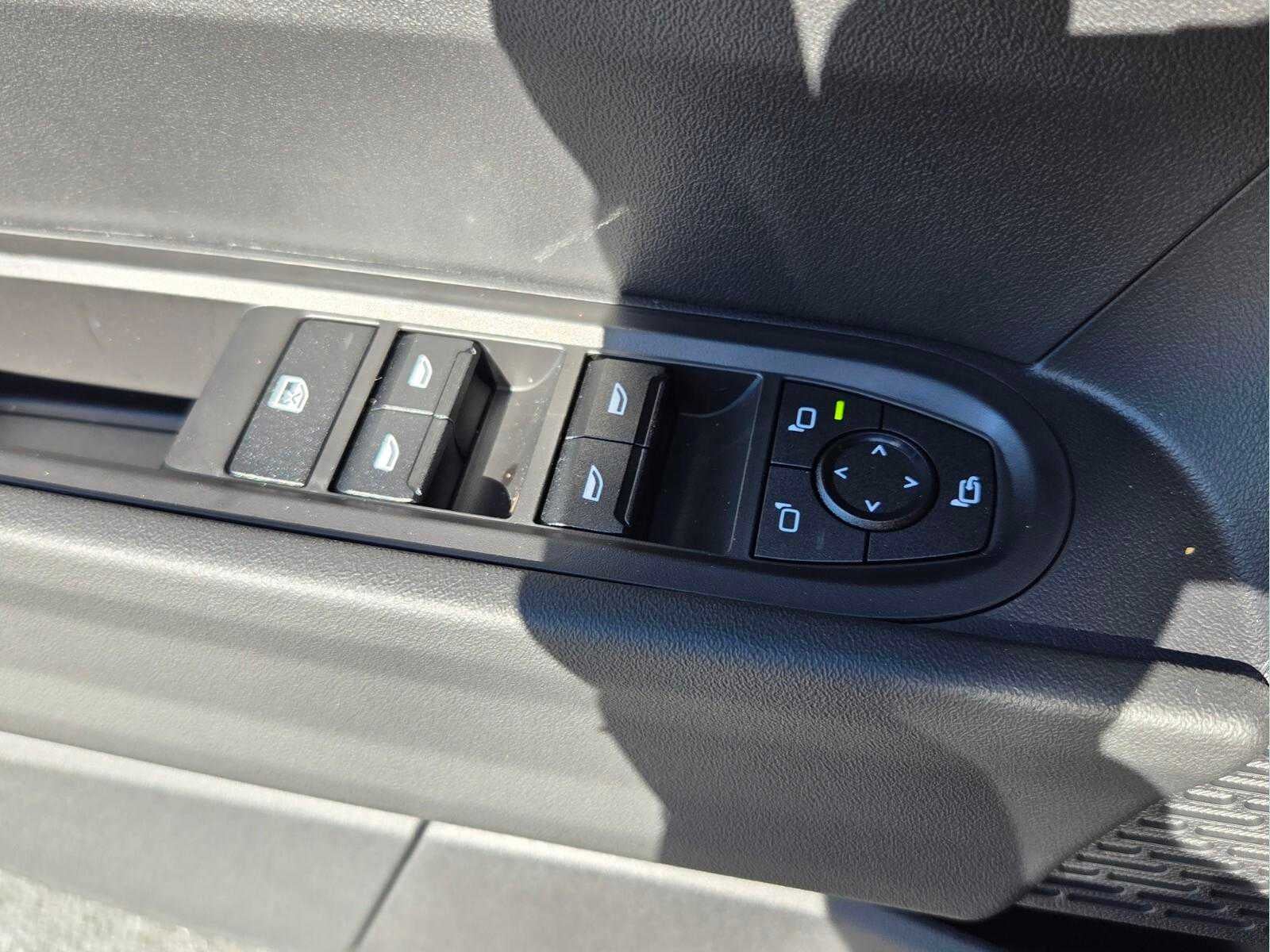 2027 MINI 4 DOOR SIGNATURE PLUS