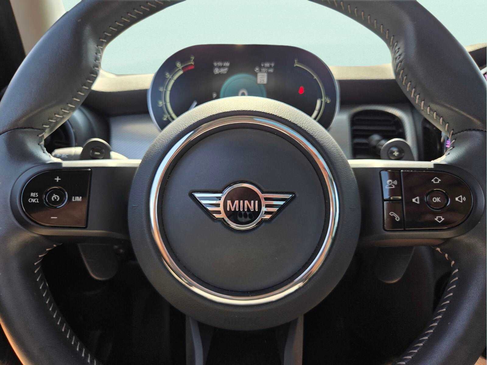 2024 MINI HARDTOP 4 DOOR Cooper S