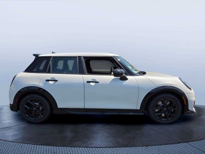 2026 MINI 4 DOOR ICONIC