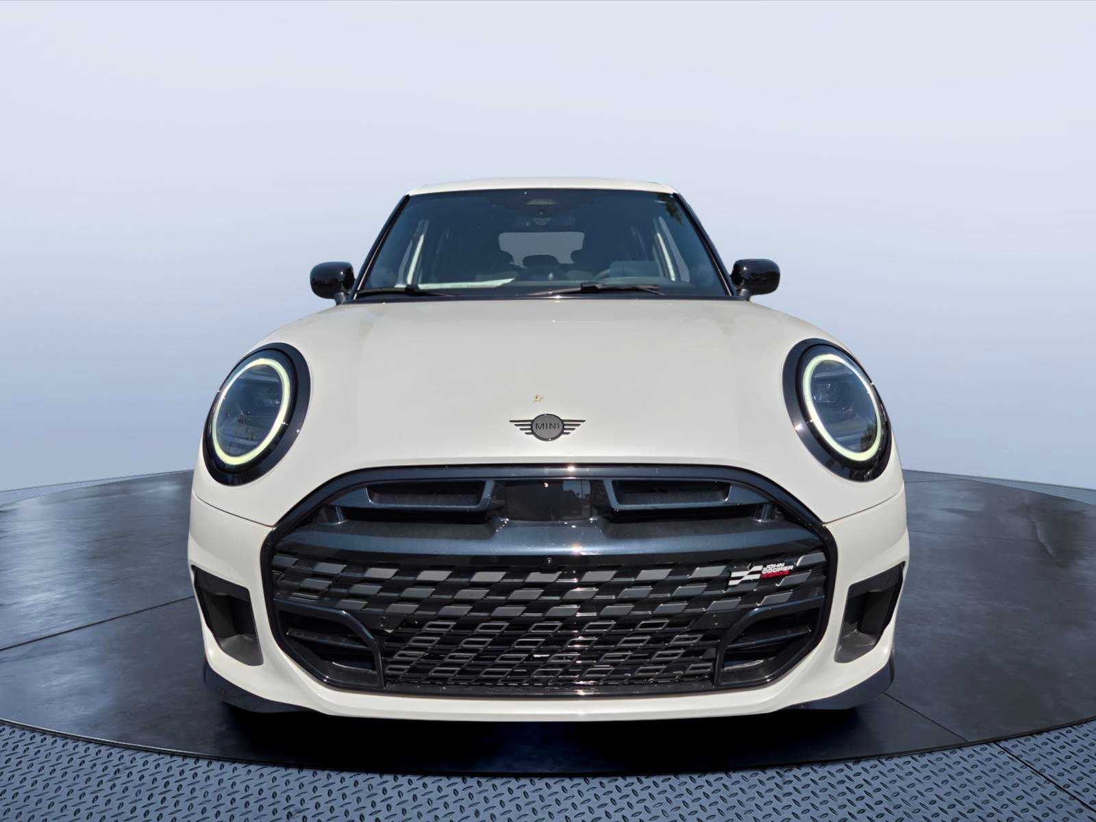 2026 MINI 4 DOOR ICONIC