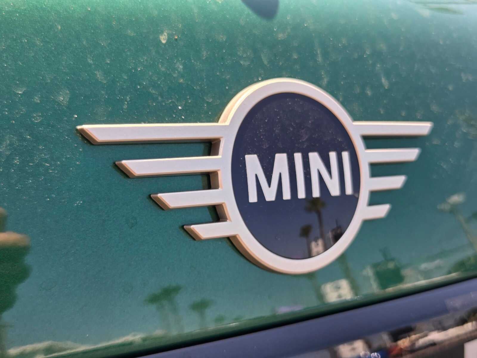 2026 MINI 4 DOOR SIGNATURE PLUS