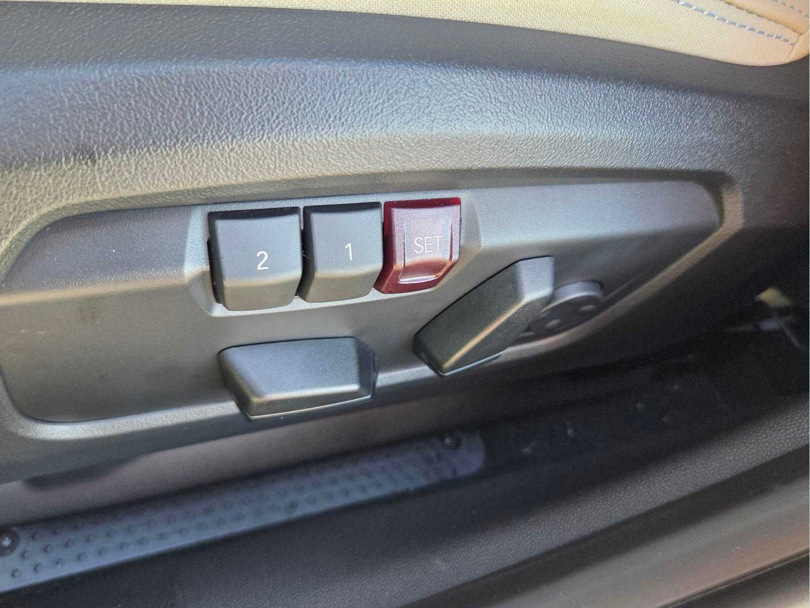 2027 MINI 4 DOOR ICONIC
