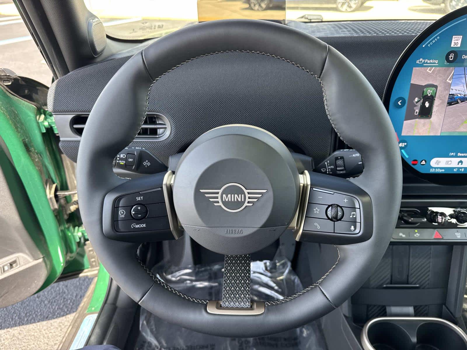 2026 MINI 4 DOOR ICONIC