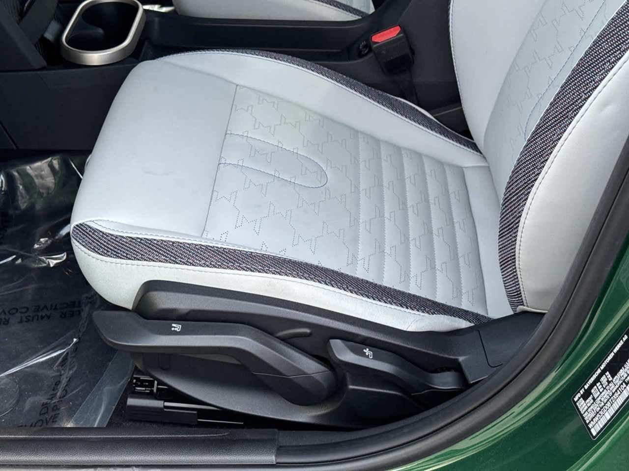 2026 MINI 4 DOOR ICONIC