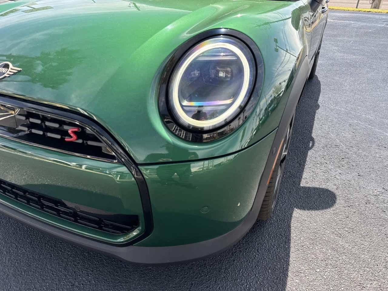 2026 MINI 4 DOOR ICONIC