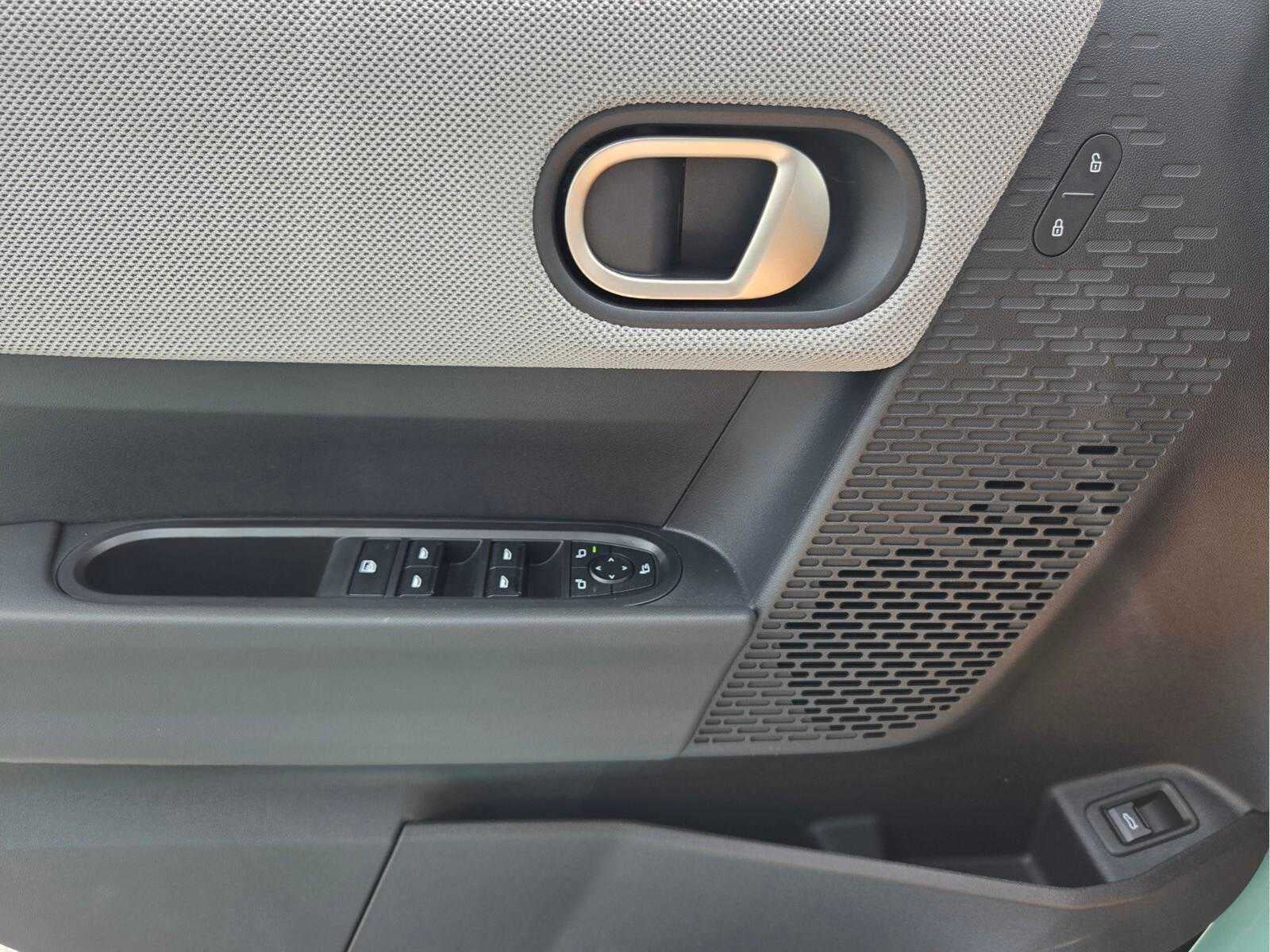 2026 MINI 4 DOOR SIGNATURE PLUS