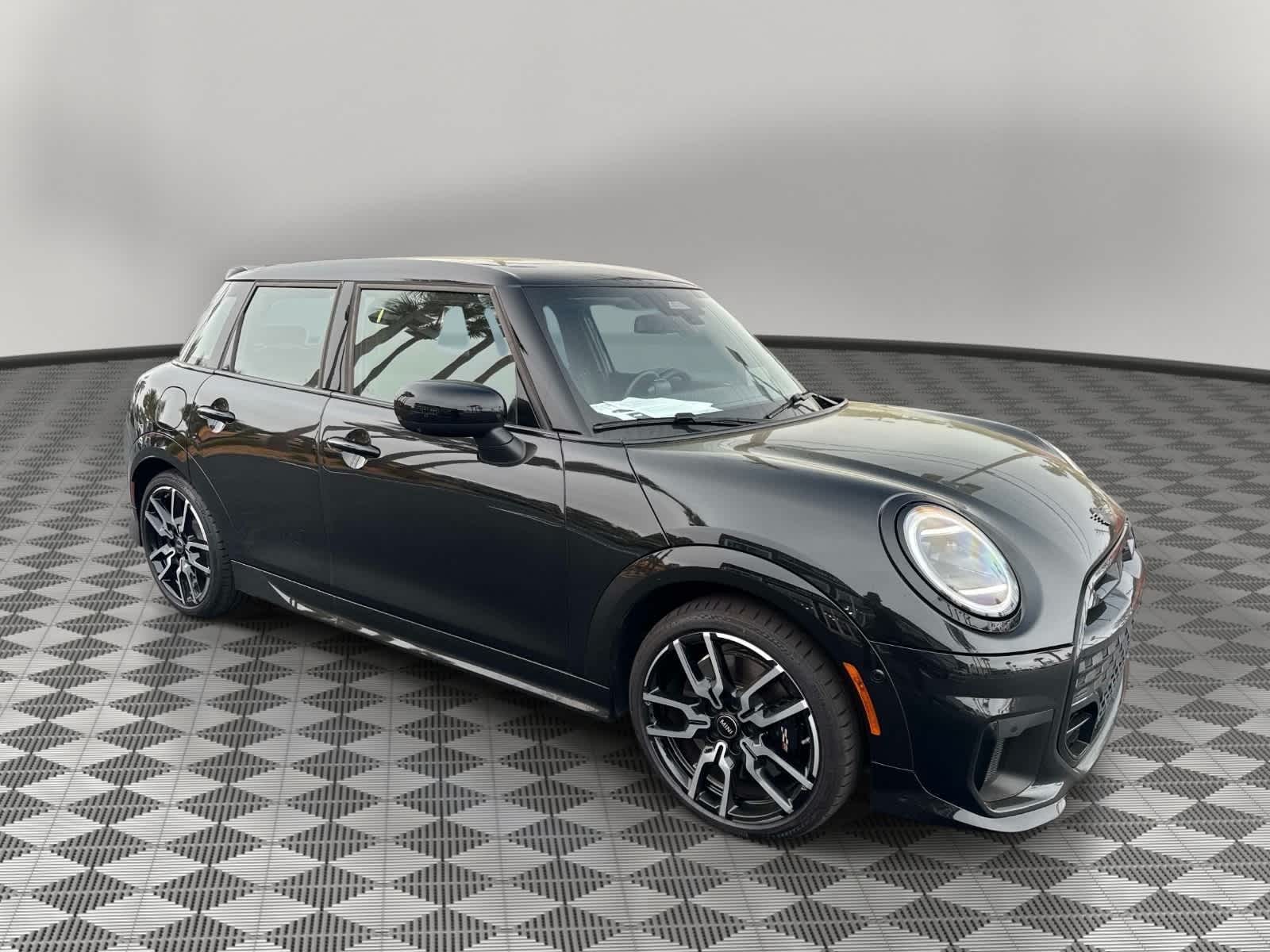 2025 MINI HARDTOP 4 DOOR Cooper S