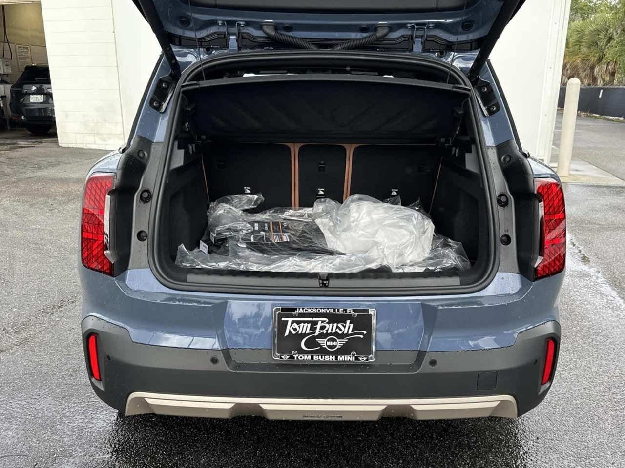 2026 MINI COUNTRYMAN ICONIC