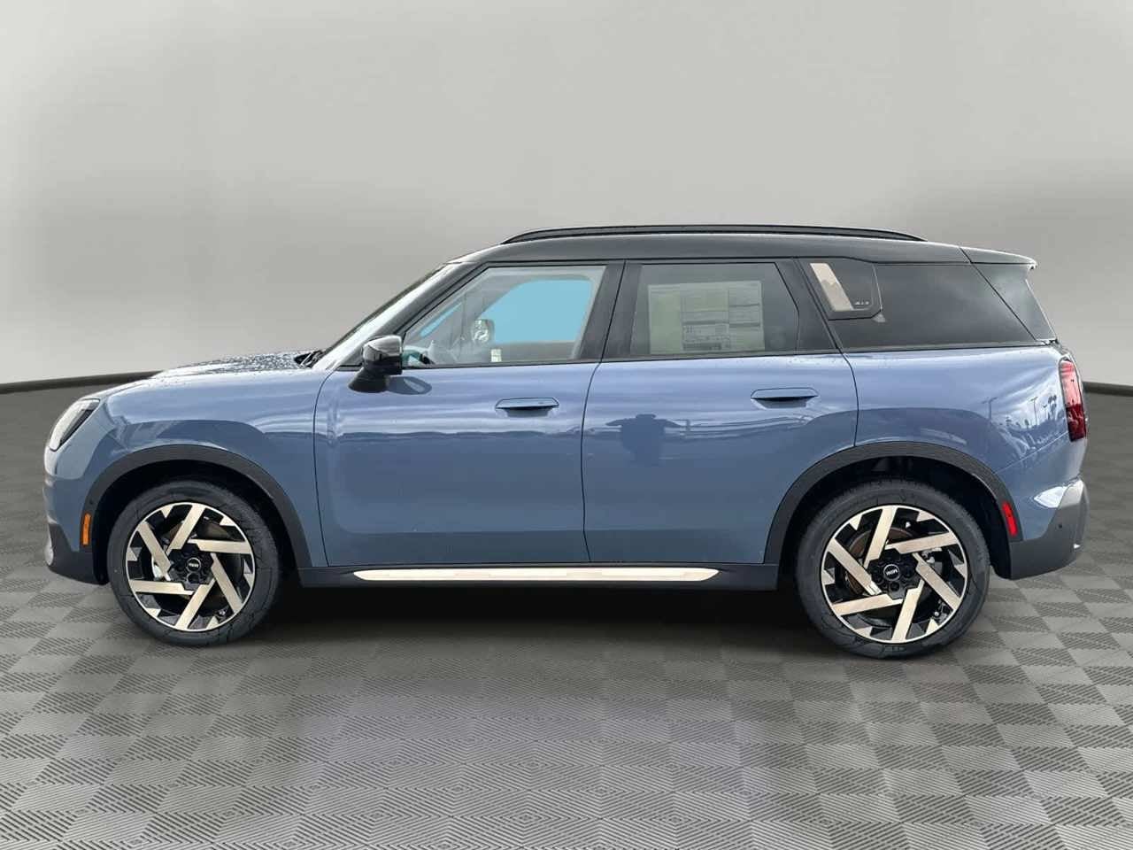 2026 MINI COUNTRYMAN ICONIC
