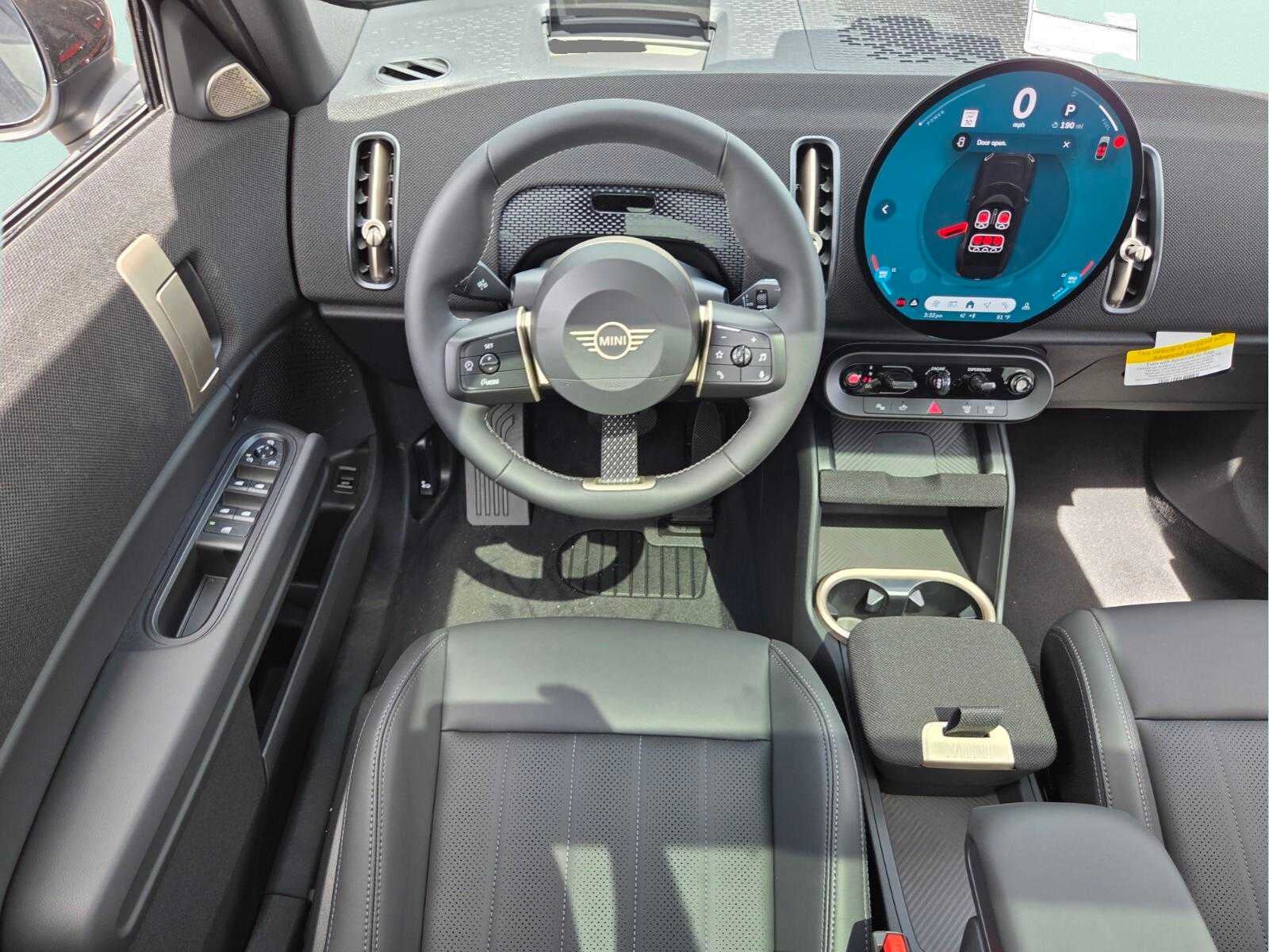 2027 MINI COUNTRYMAN ICONIC