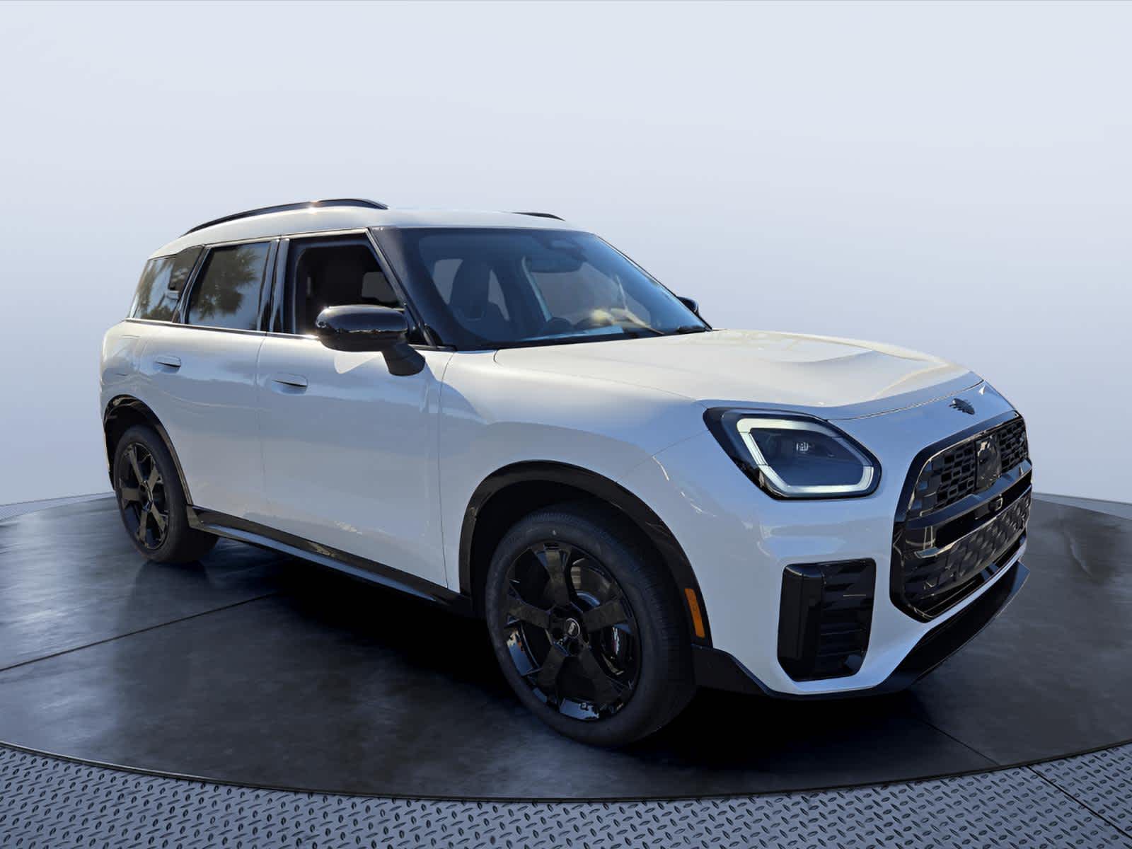 2027 MINI COUNTRYMAN ICONIC