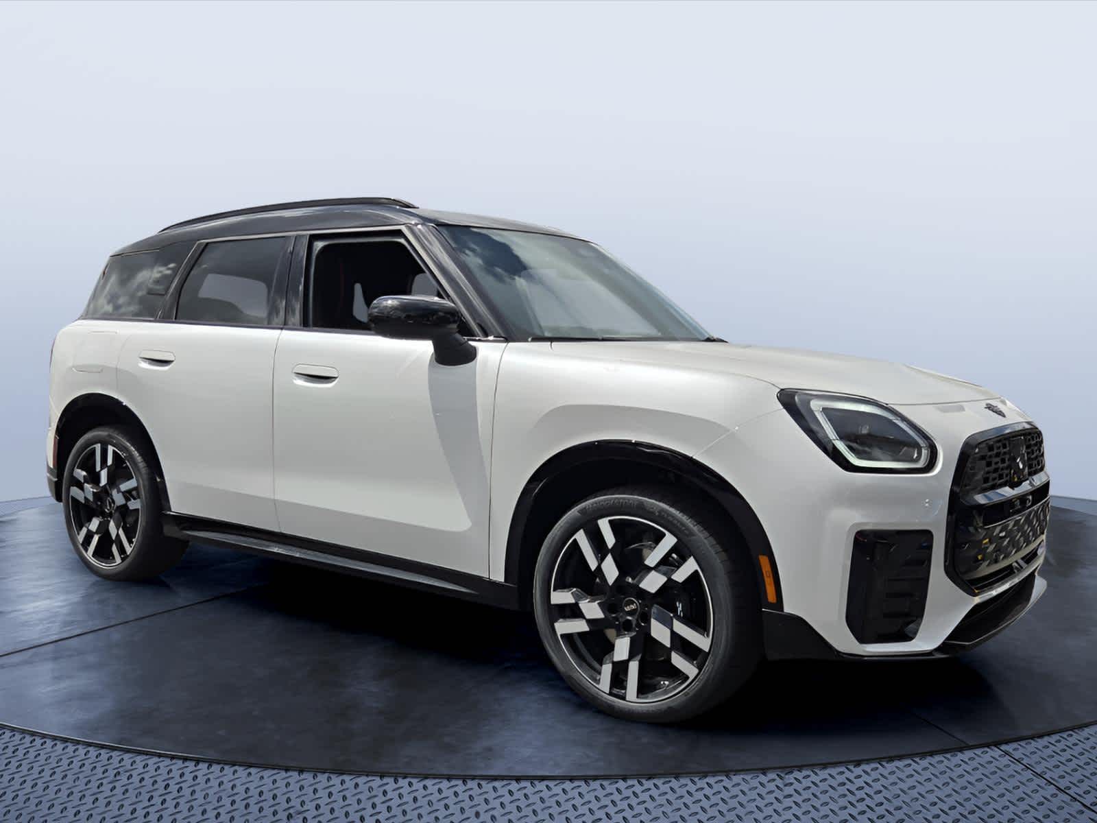 2027 MINI COUNTRYMAN ICONIC