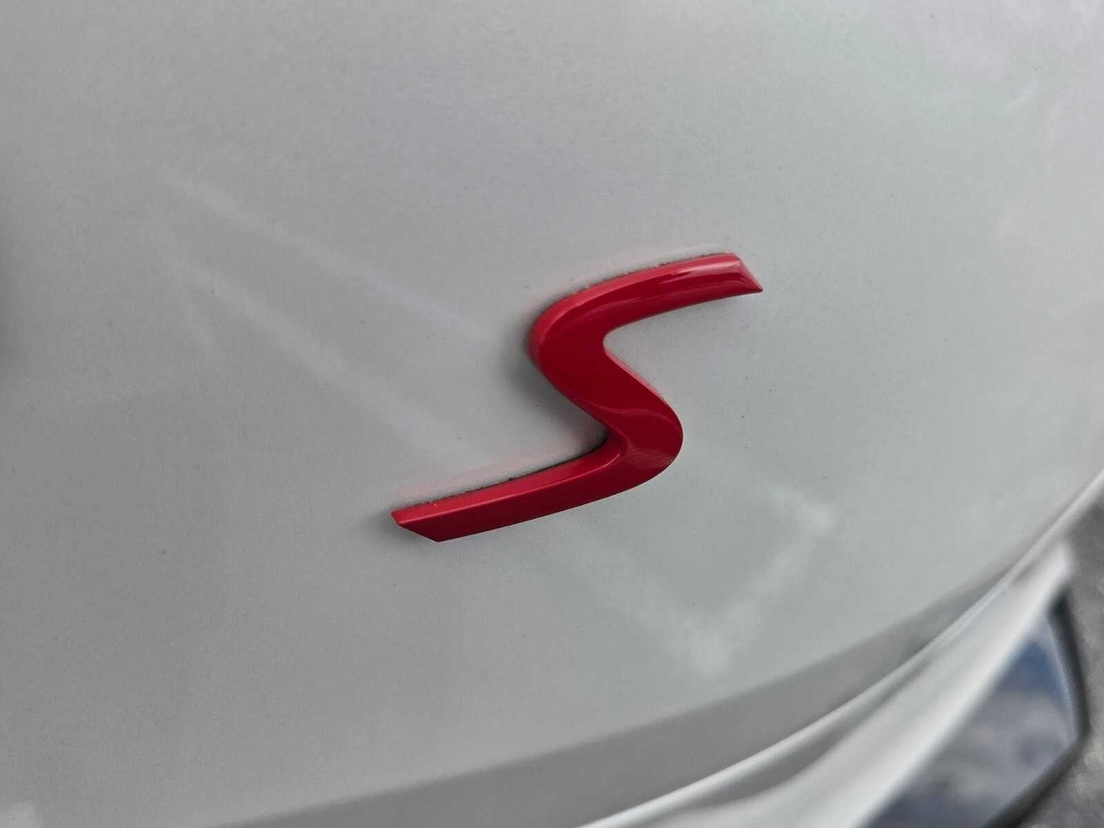 2027 MINI COUNTRYMAN ICONIC