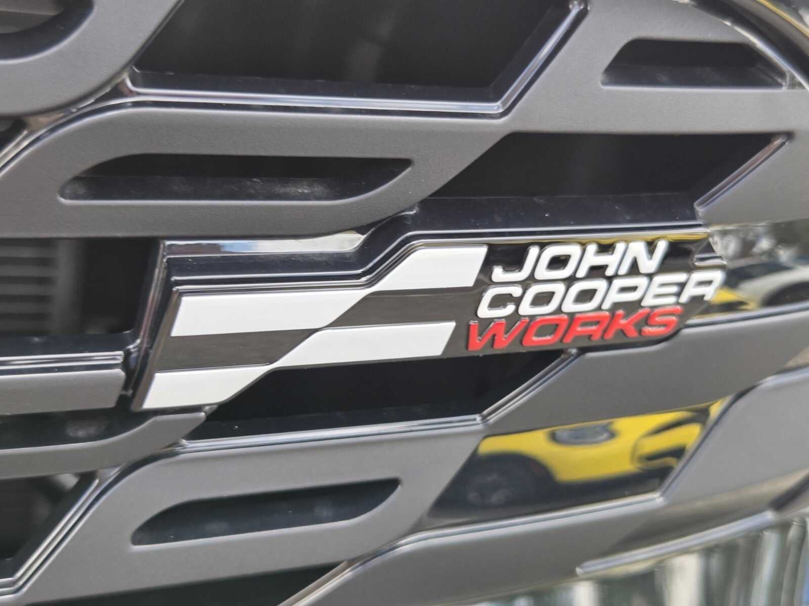 2027 MINI COUNTRYMAN ICONIC