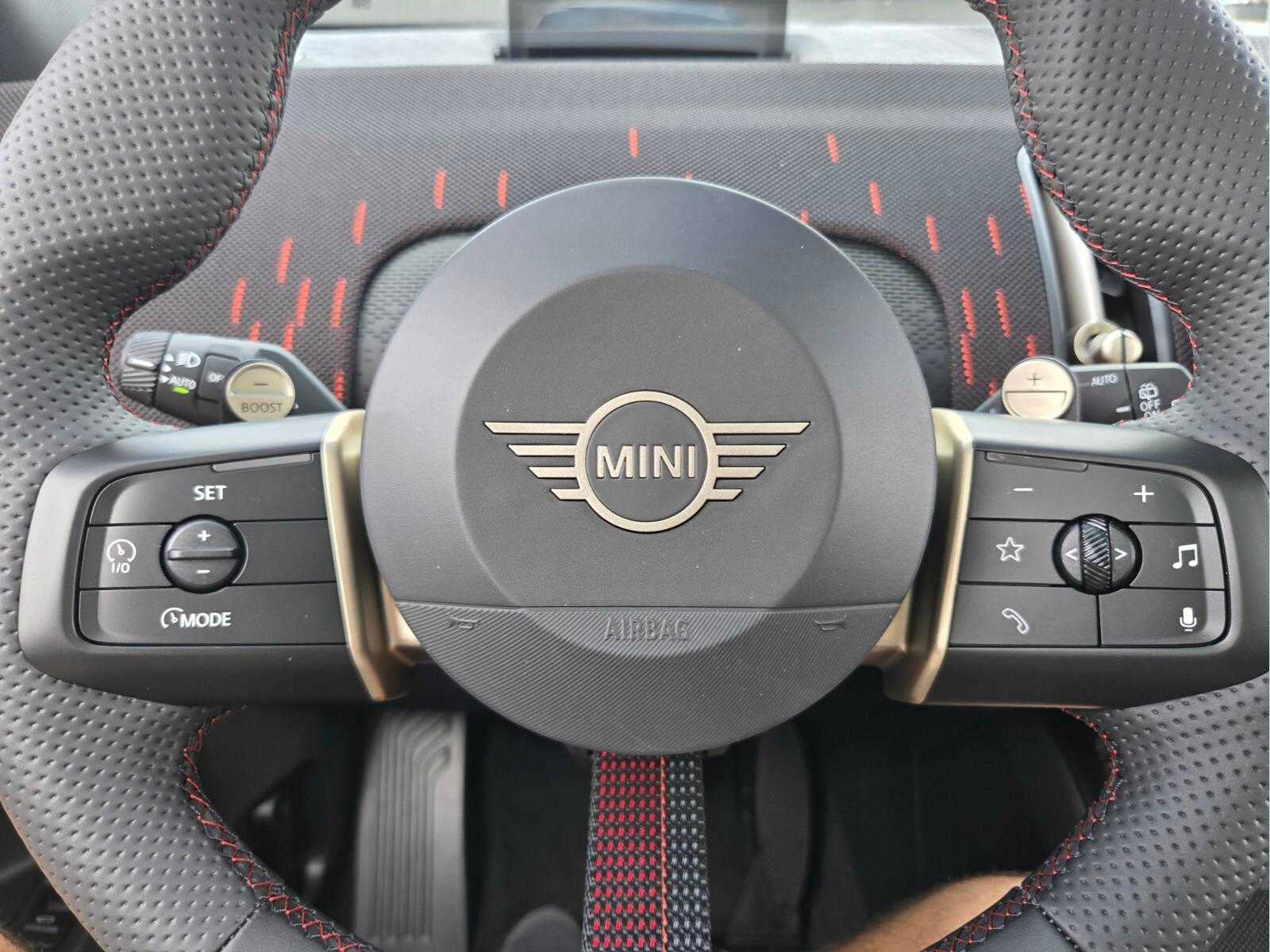 2027 MINI COUNTRYMAN ICONIC