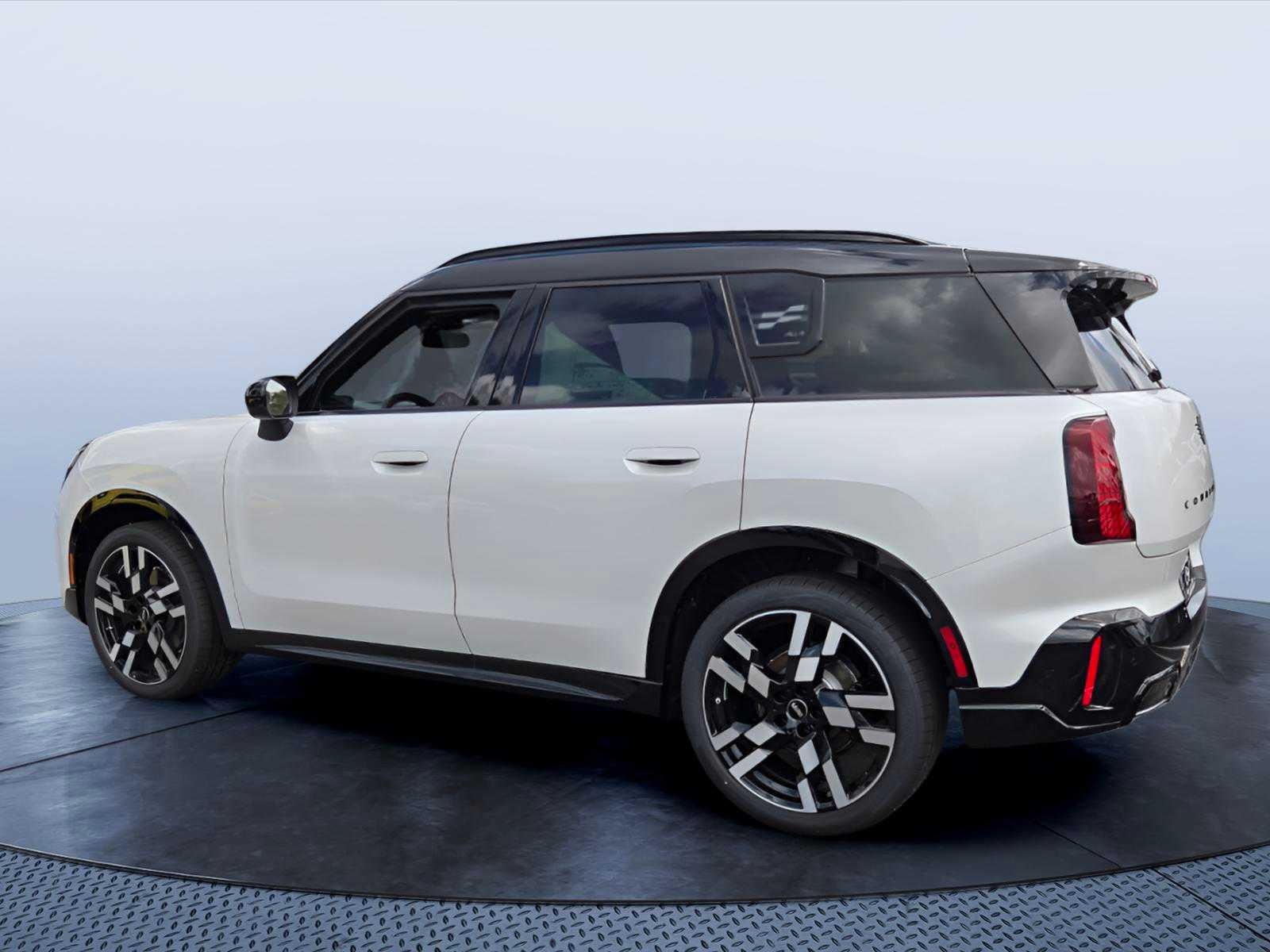 2027 MINI COUNTRYMAN ICONIC