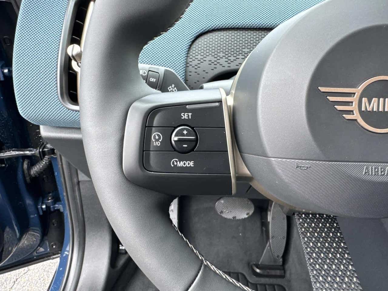2026 MINI COUNTRYMAN SIGNATURE PLUS
