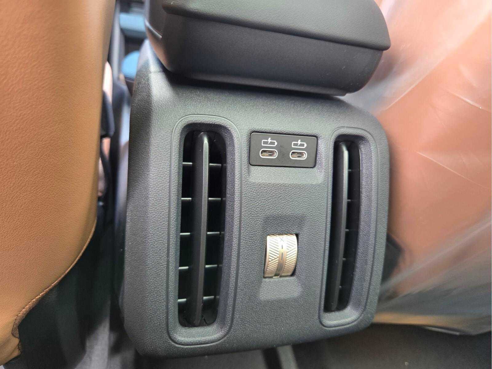 2027 MINI COUNTRYMAN ICONIC