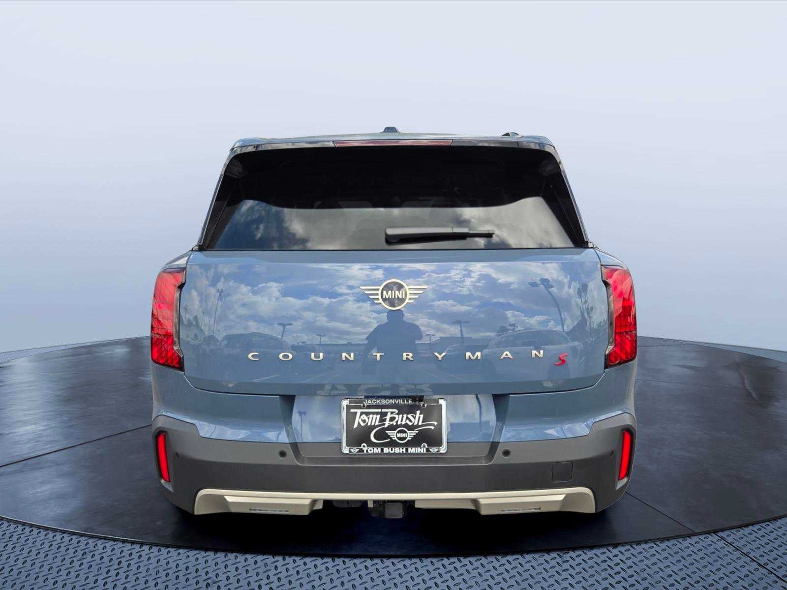 2027 MINI COUNTRYMAN ICONIC