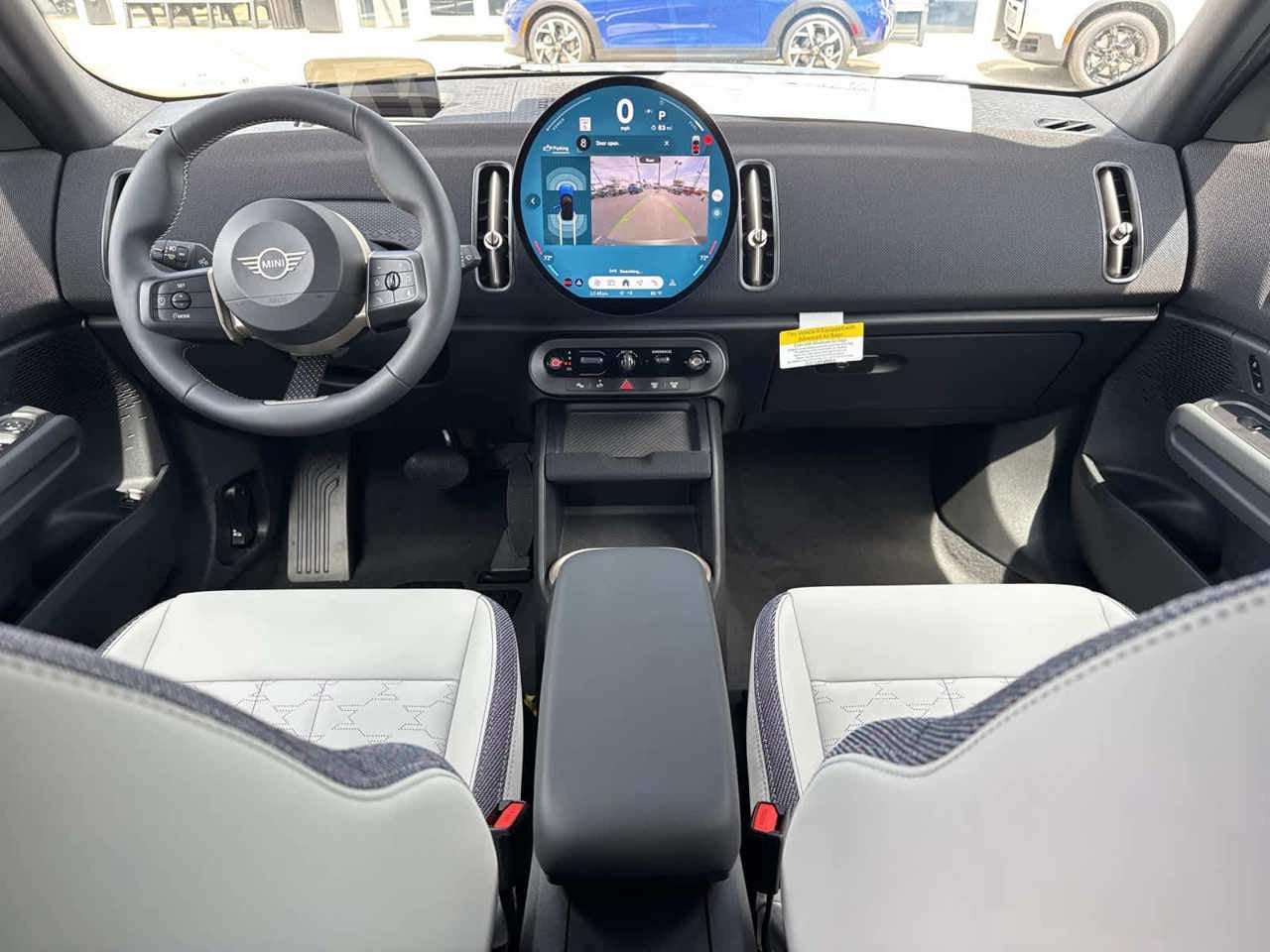 2026 MINI COUNTRYMAN OXFORD EDITION