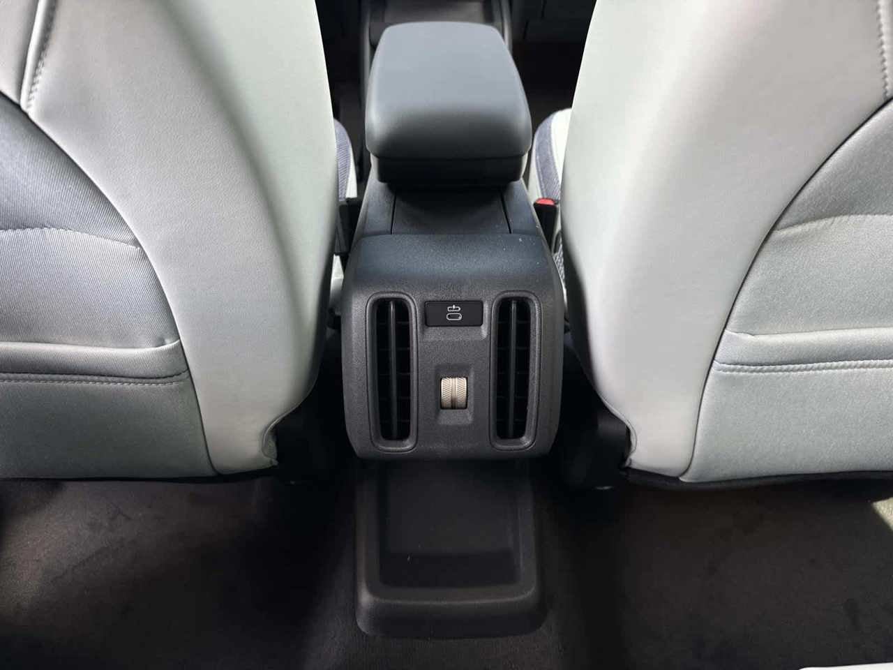 2026 MINI COUNTRYMAN OXFORD EDITION